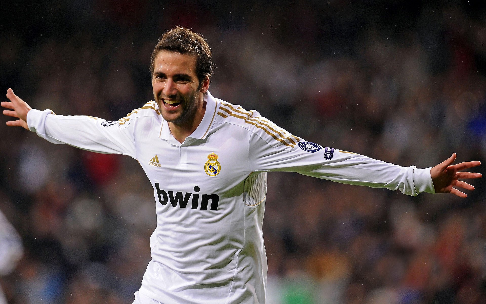 九游手游官网-梅西率领巴萨逆风翻盘,轻松晋级,梅西_巴萨若不重建就离队 视频